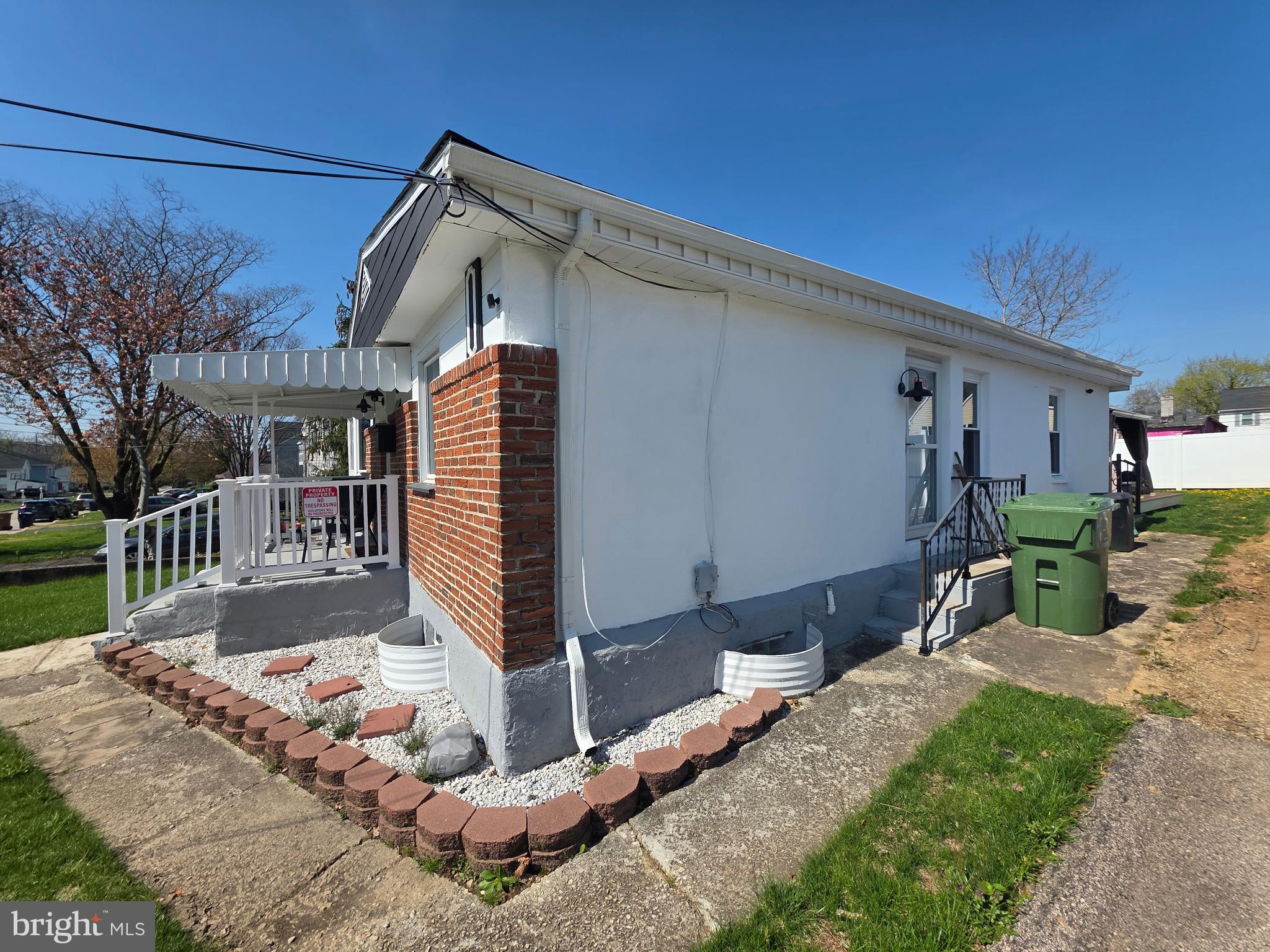 NORTH HILLS - Residential