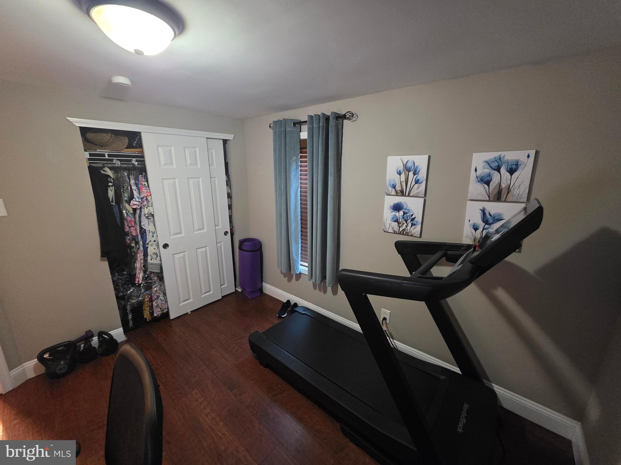 NORTH HILLS - Residential