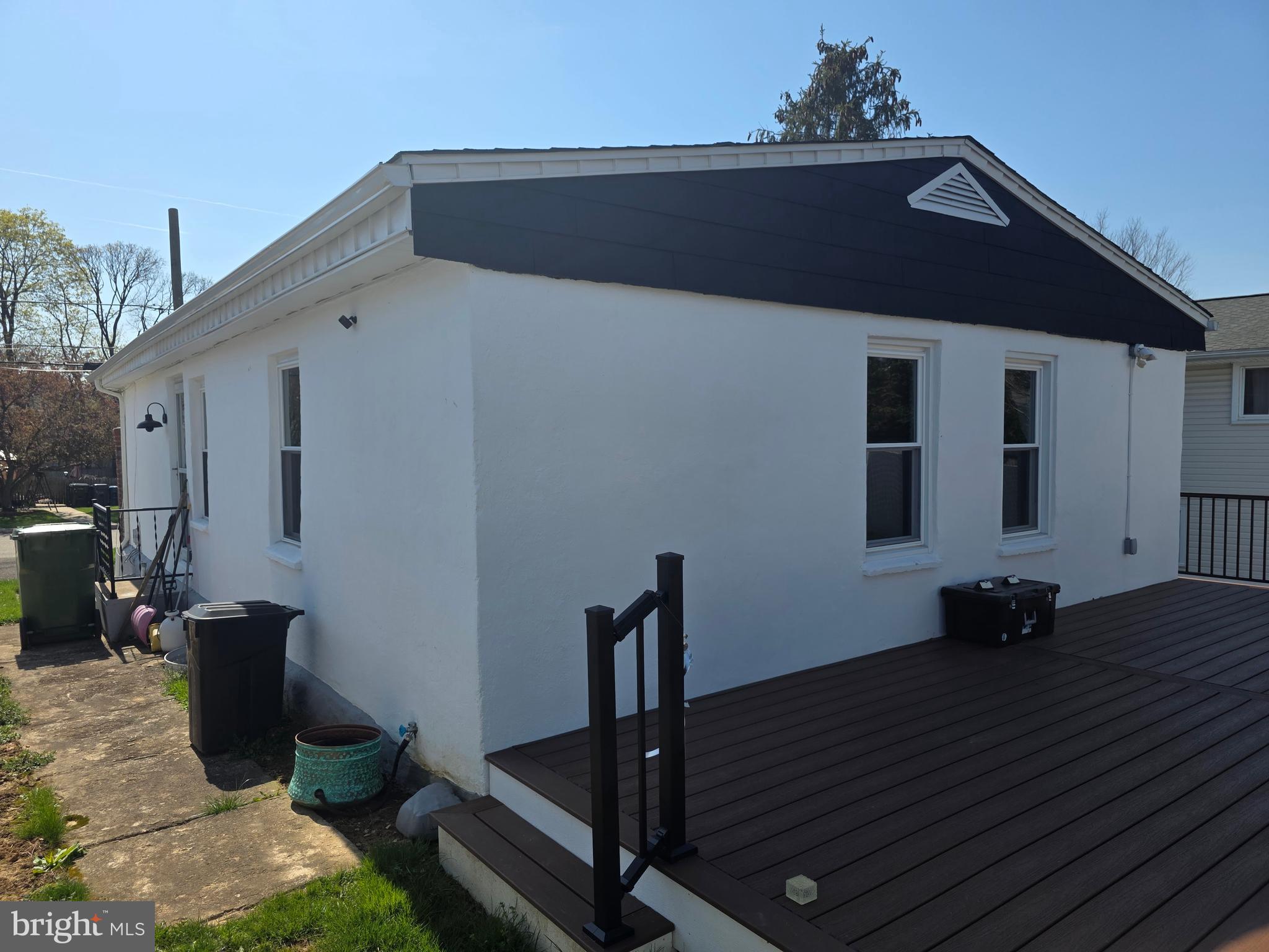 NORTH HILLS - Residential