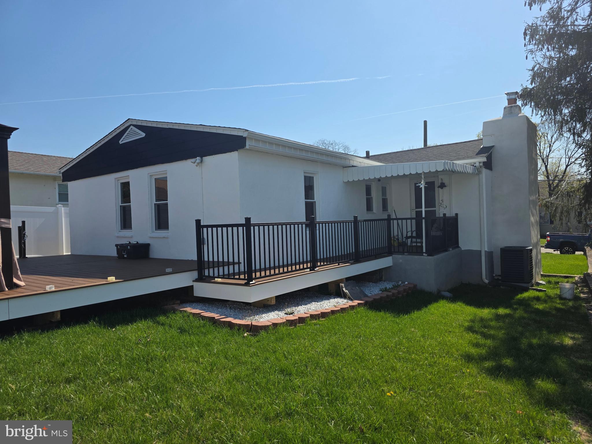 NORTH HILLS - Residential