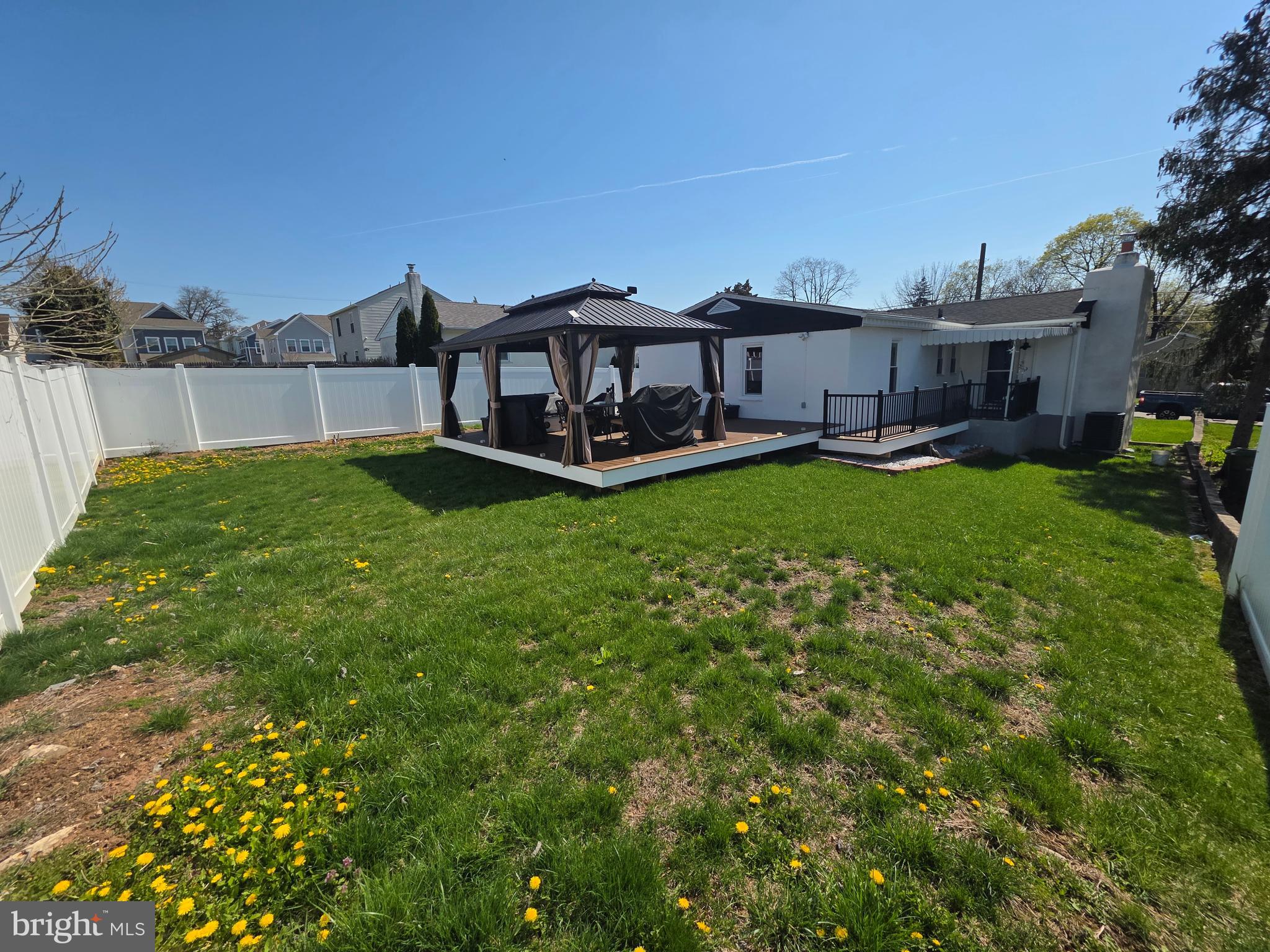 NORTH HILLS - Residential