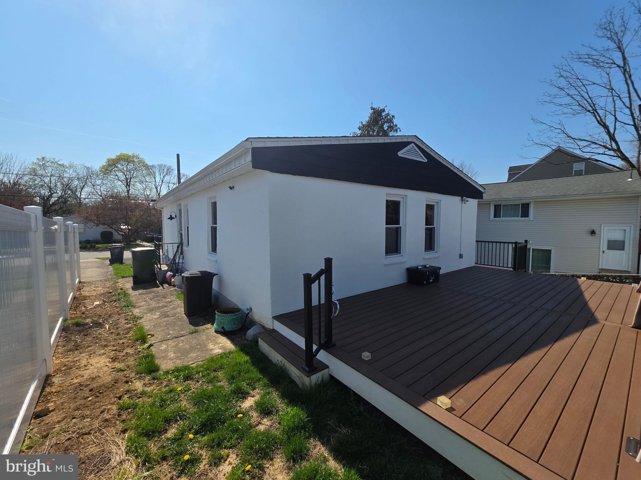 NORTH HILLS - Residential