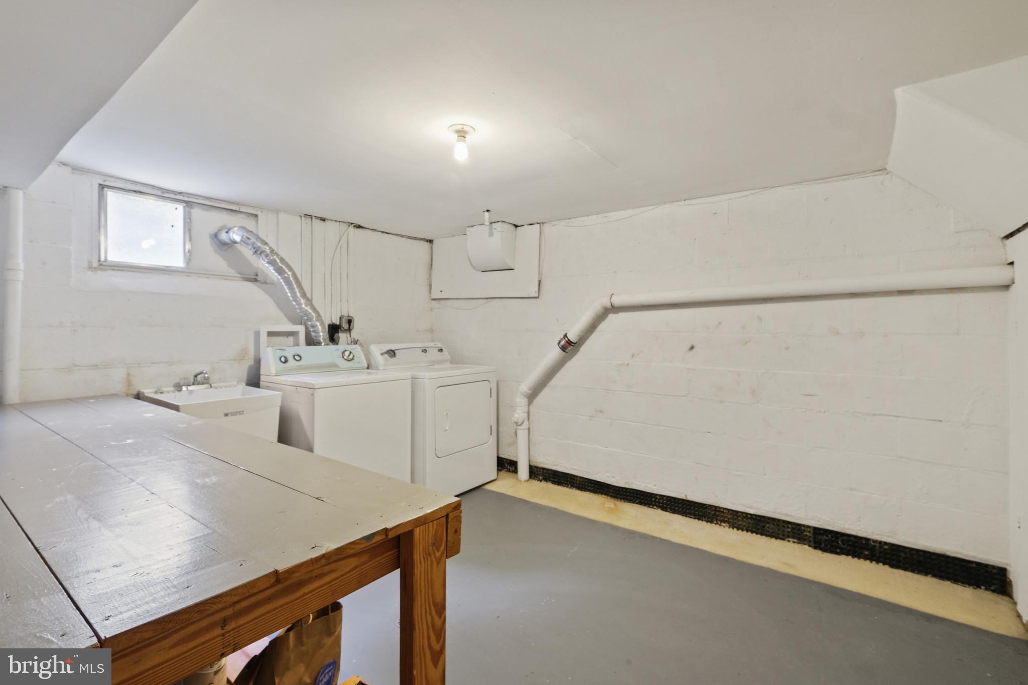 INDIAN SPRING PARK - Residential