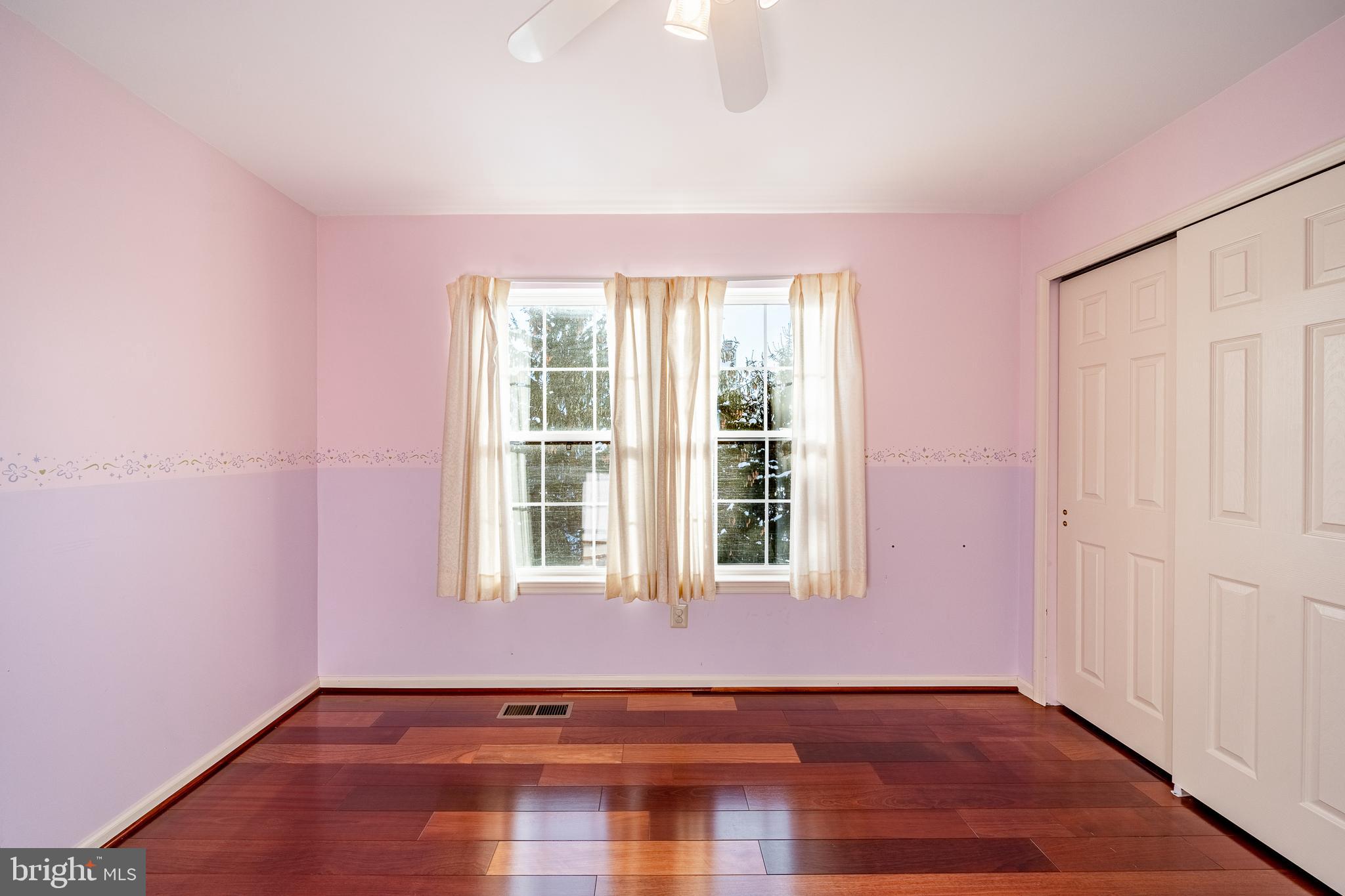 HIGHLANDS - Residential