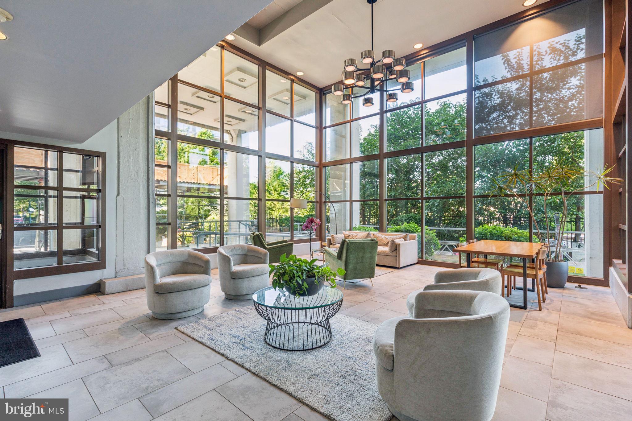 FITLER SQUARE - Residential