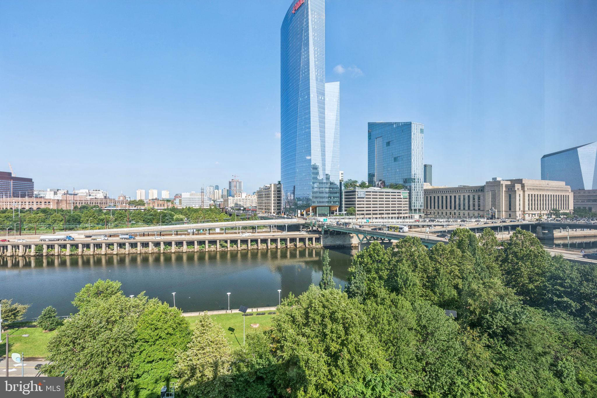 FITLER SQUARE - Residential