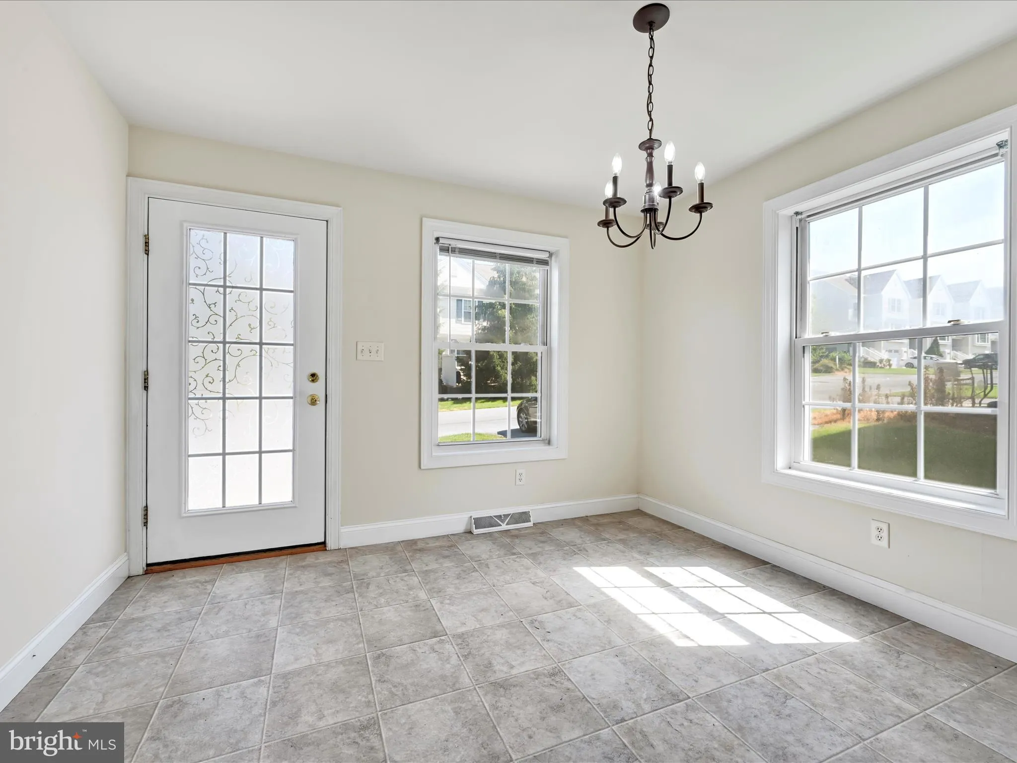 Leola, Pennsylvania 17540, United States, 3 Bedrooms Bedrooms, ,3 BathroomsBathrooms,Residential,Coming Soon,163554