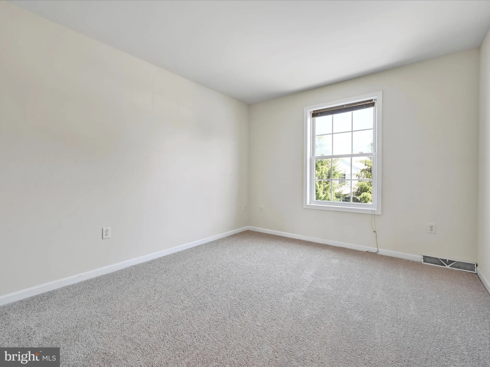 Leola, Pennsylvania 17540, United States, 3 Bedrooms Bedrooms, ,3 BathroomsBathrooms,Residential,Coming Soon,163554