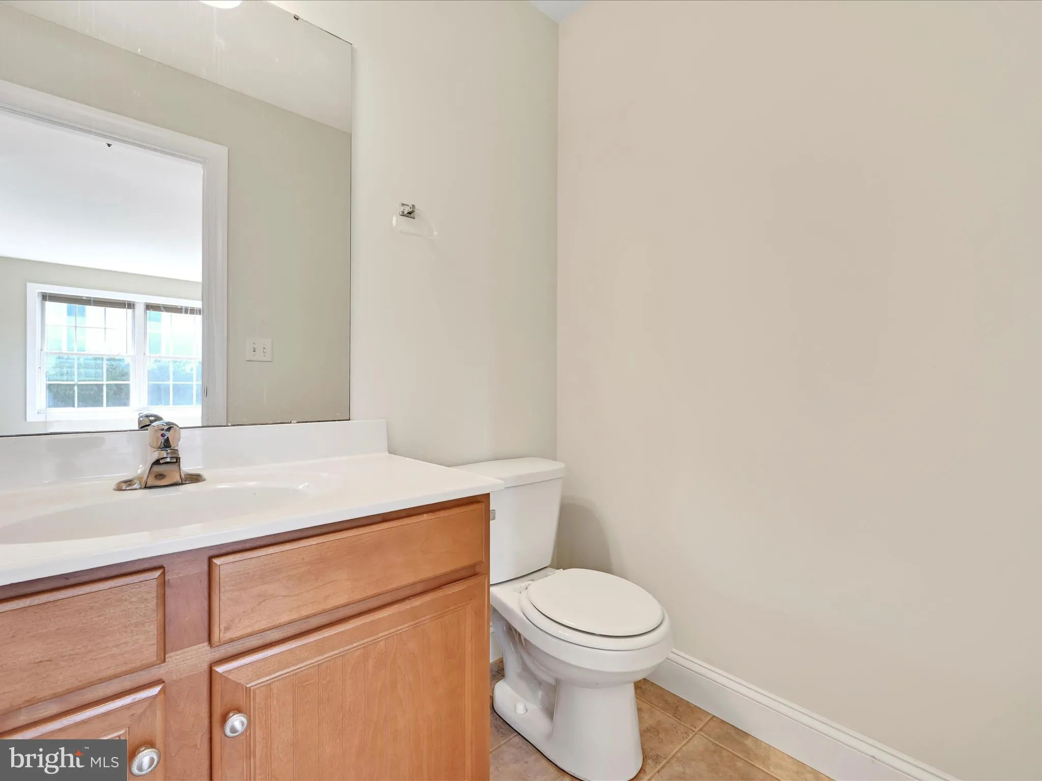 Leola, Pennsylvania 17540, United States, 3 Bedrooms Bedrooms, ,3 BathroomsBathrooms,Residential,Coming Soon,163554