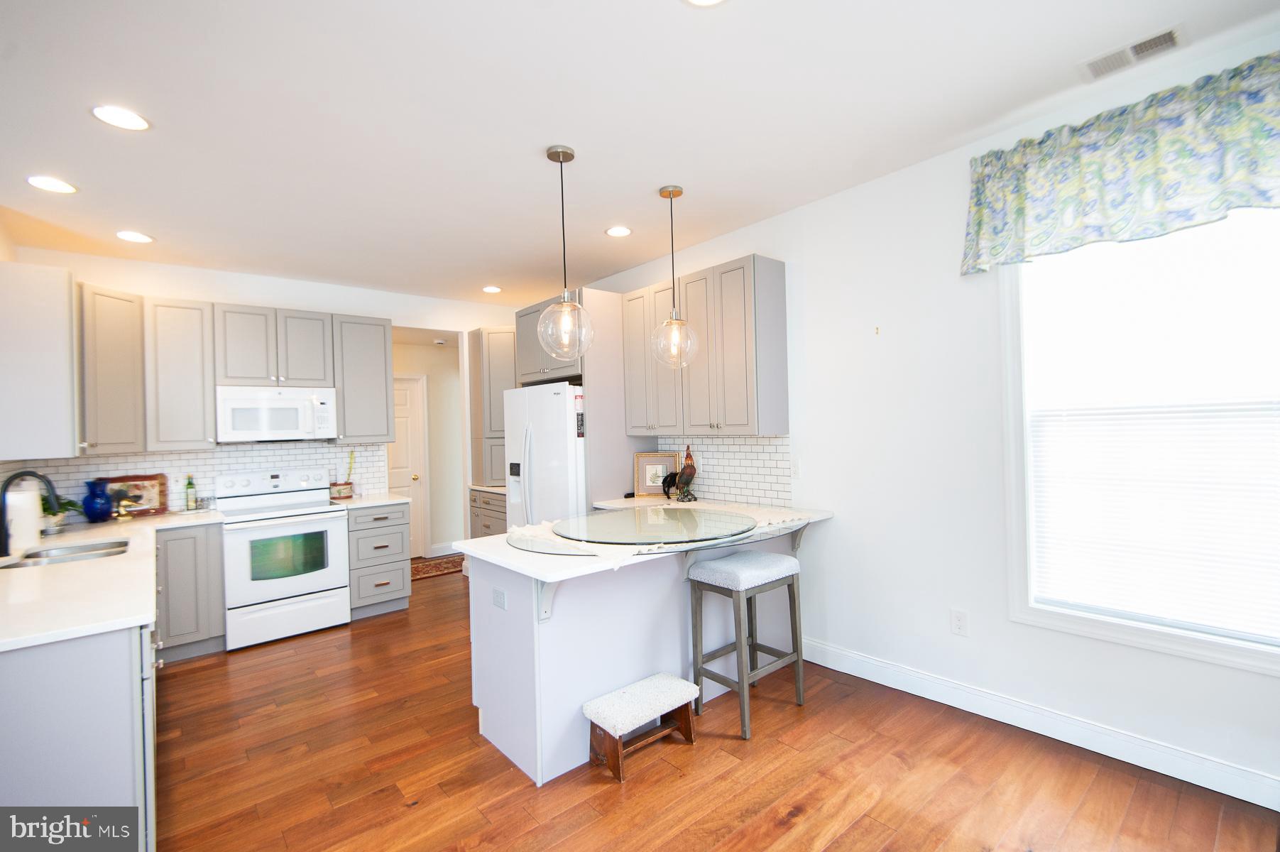 HAMBROOKS AREA - Residential