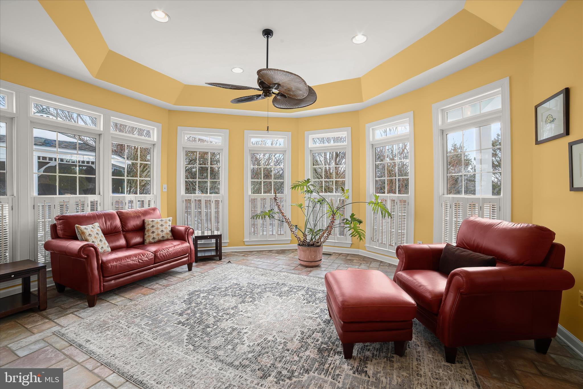 HUNTERBROOKE - Residential