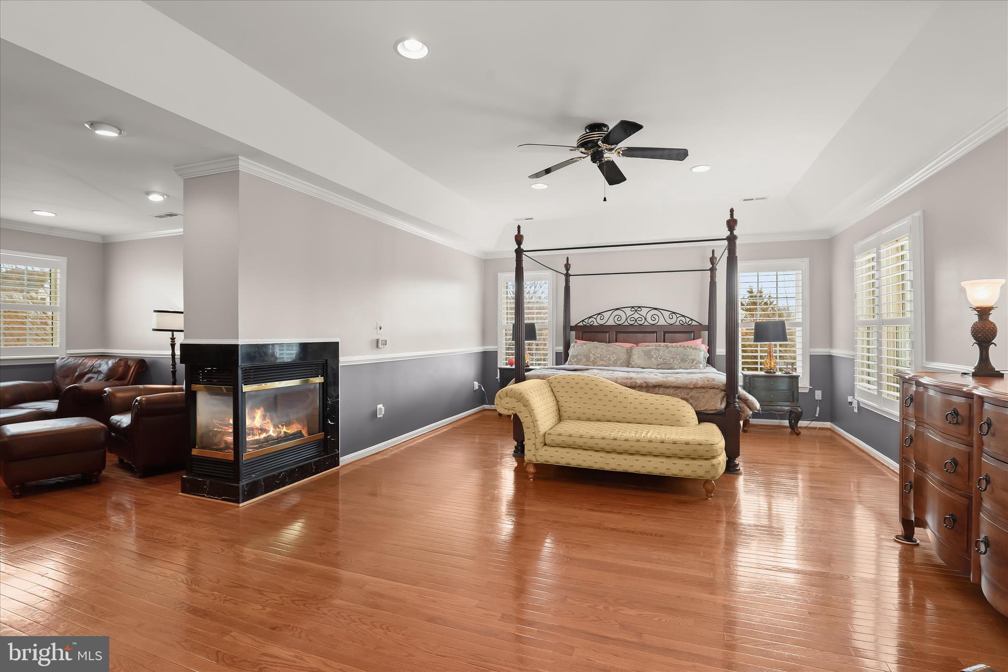 HUNTERBROOKE - Residential