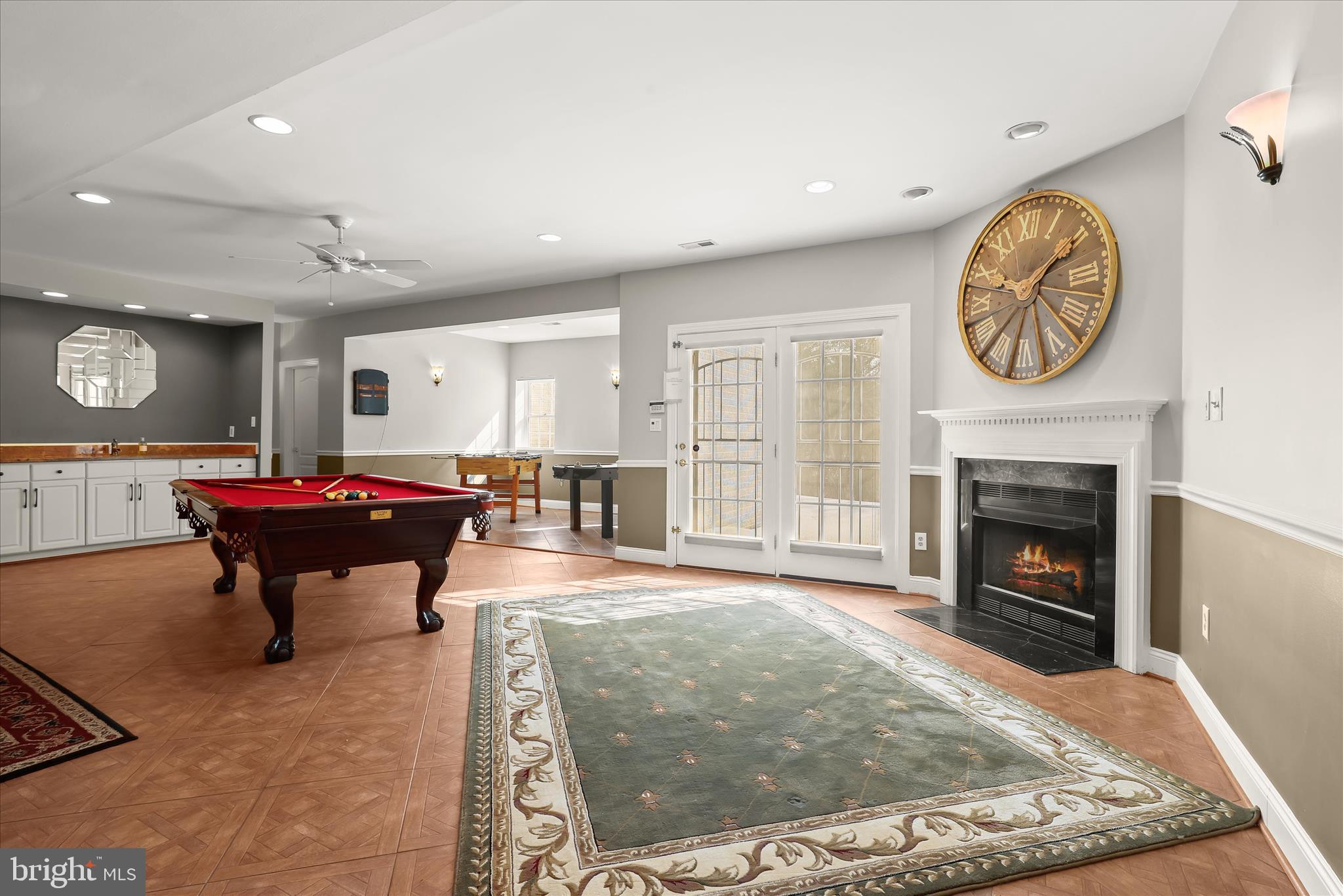 HUNTERBROOKE - Residential