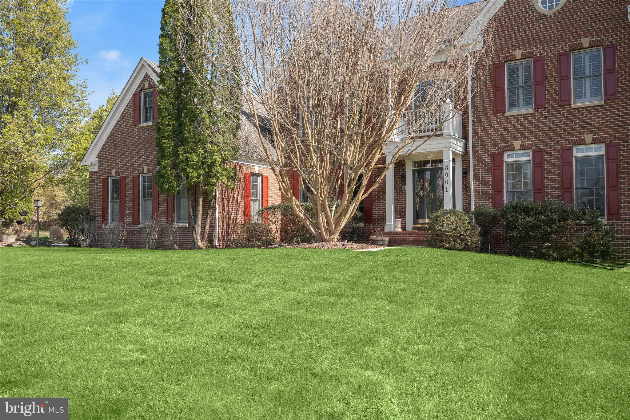 HUNTERBROOKE - Residential