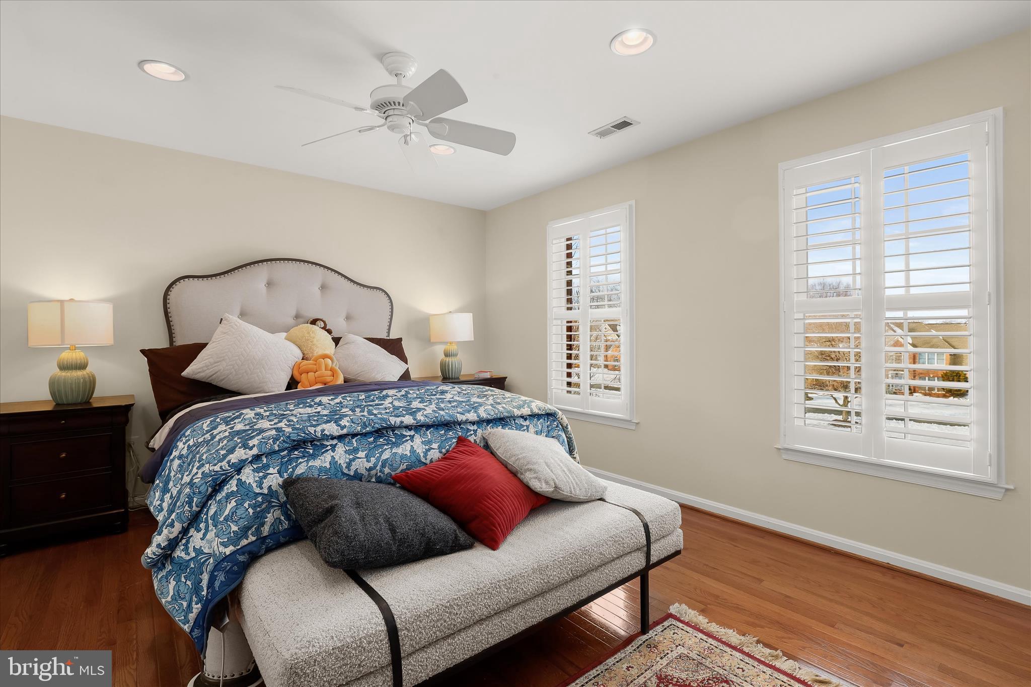 HUNTERBROOKE - Residential