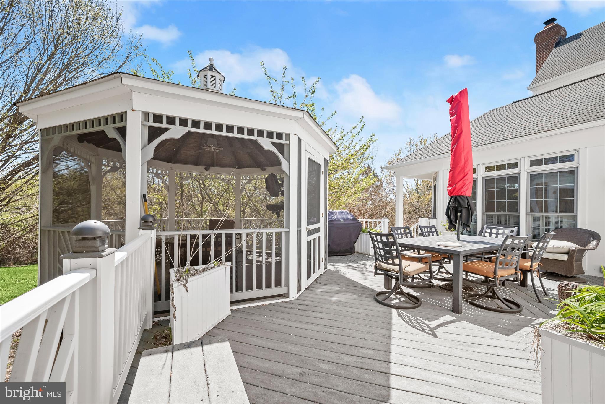 HUNTERBROOKE - Residential