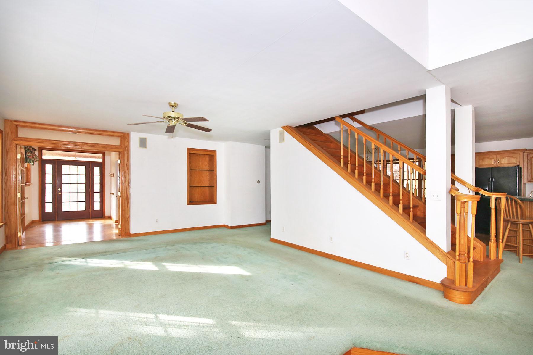 HILLTOP ESTATES AREA - Residential