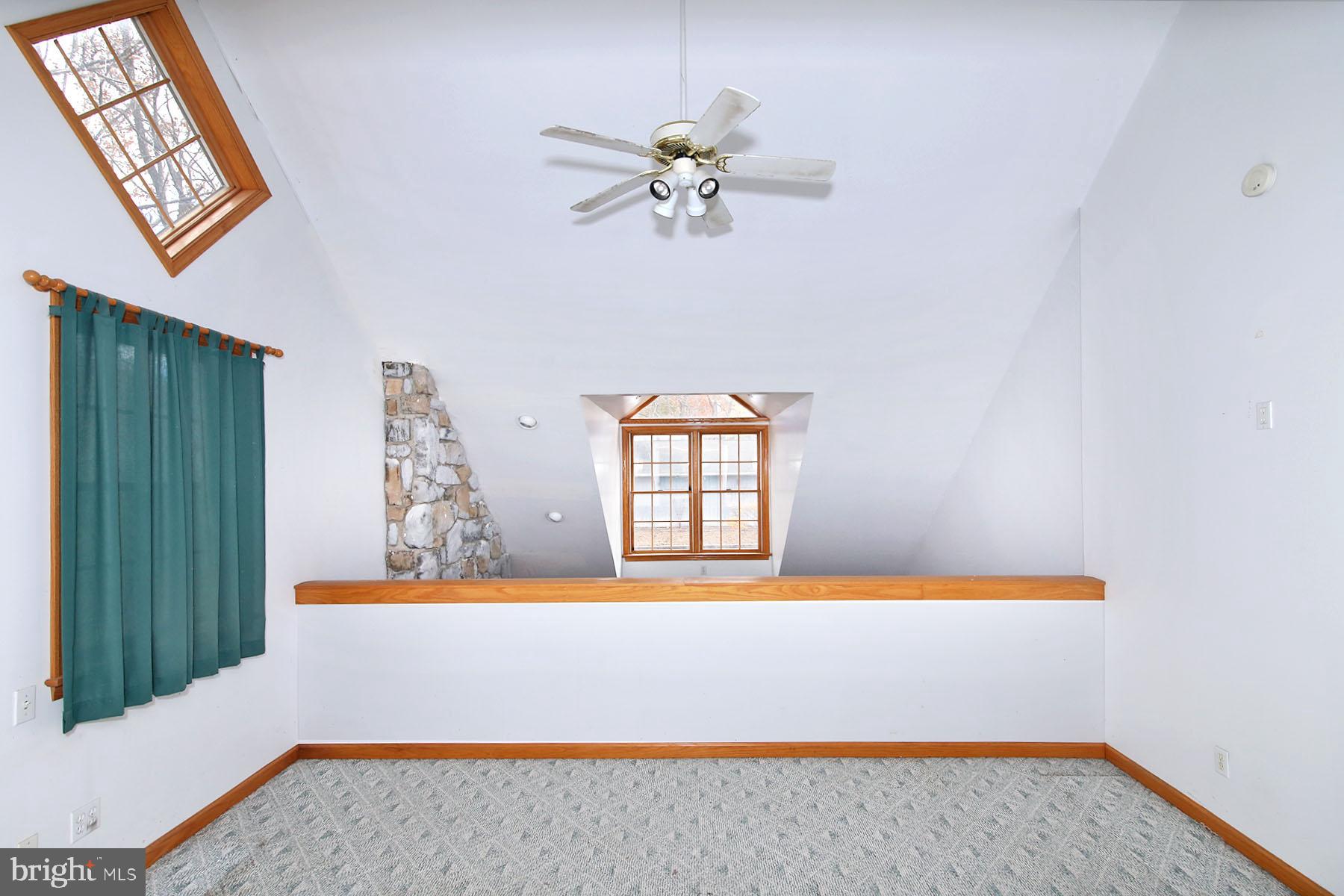 HILLTOP ESTATES AREA - Residential