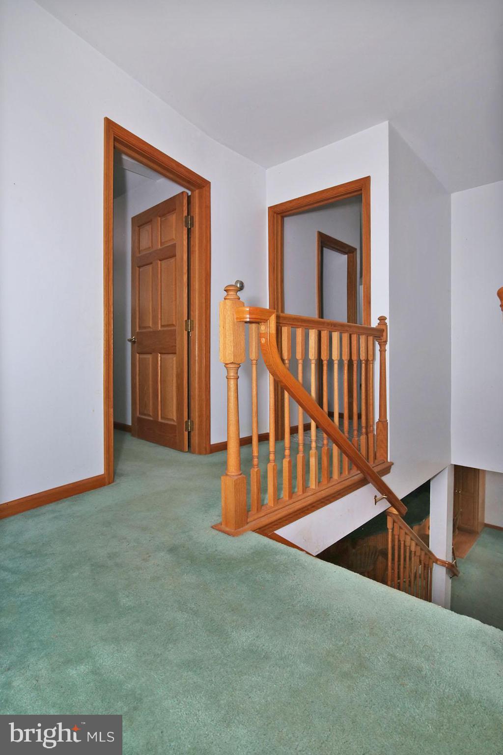 HILLTOP ESTATES AREA - Residential