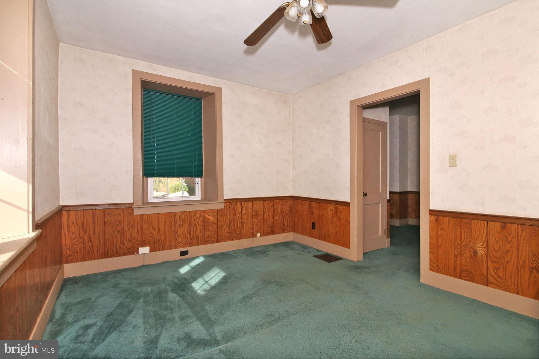 HILLTOP ESTATES AREA - Residential