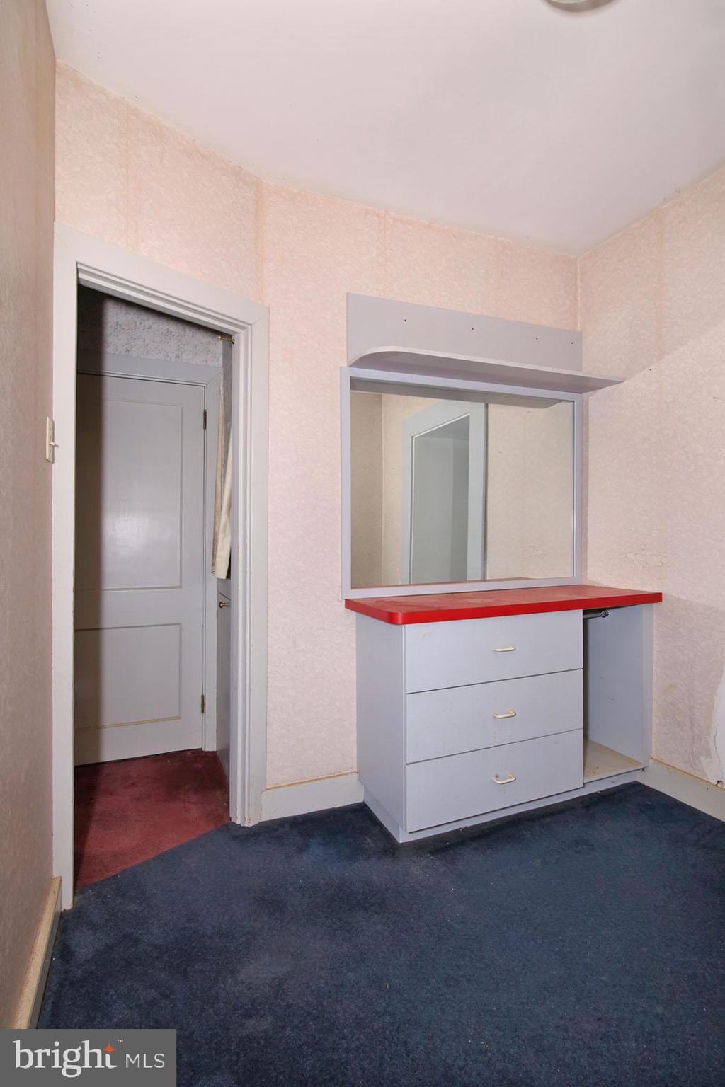 HILLTOP ESTATES AREA - Residential