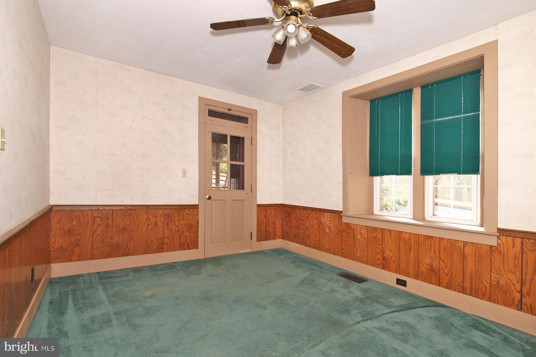 HILLTOP ESTATES AREA - Residential