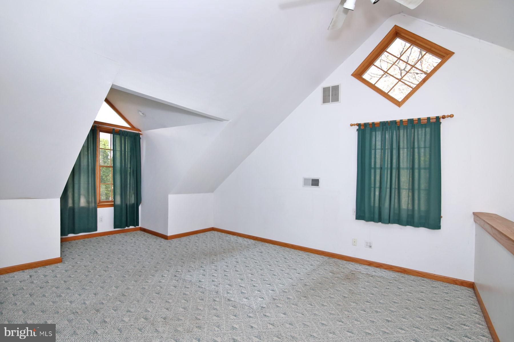 HILLTOP ESTATES AREA - Residential