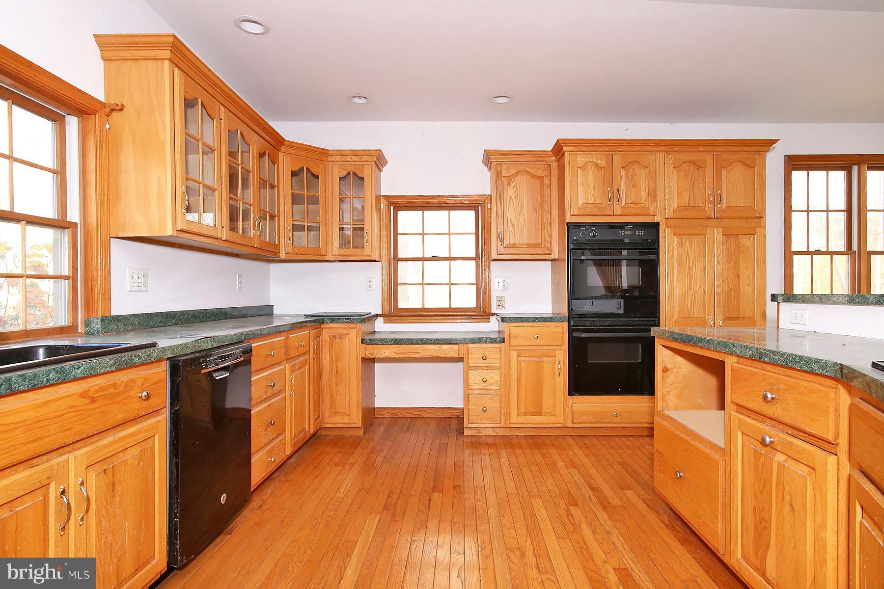 HILLTOP ESTATES AREA - Residential