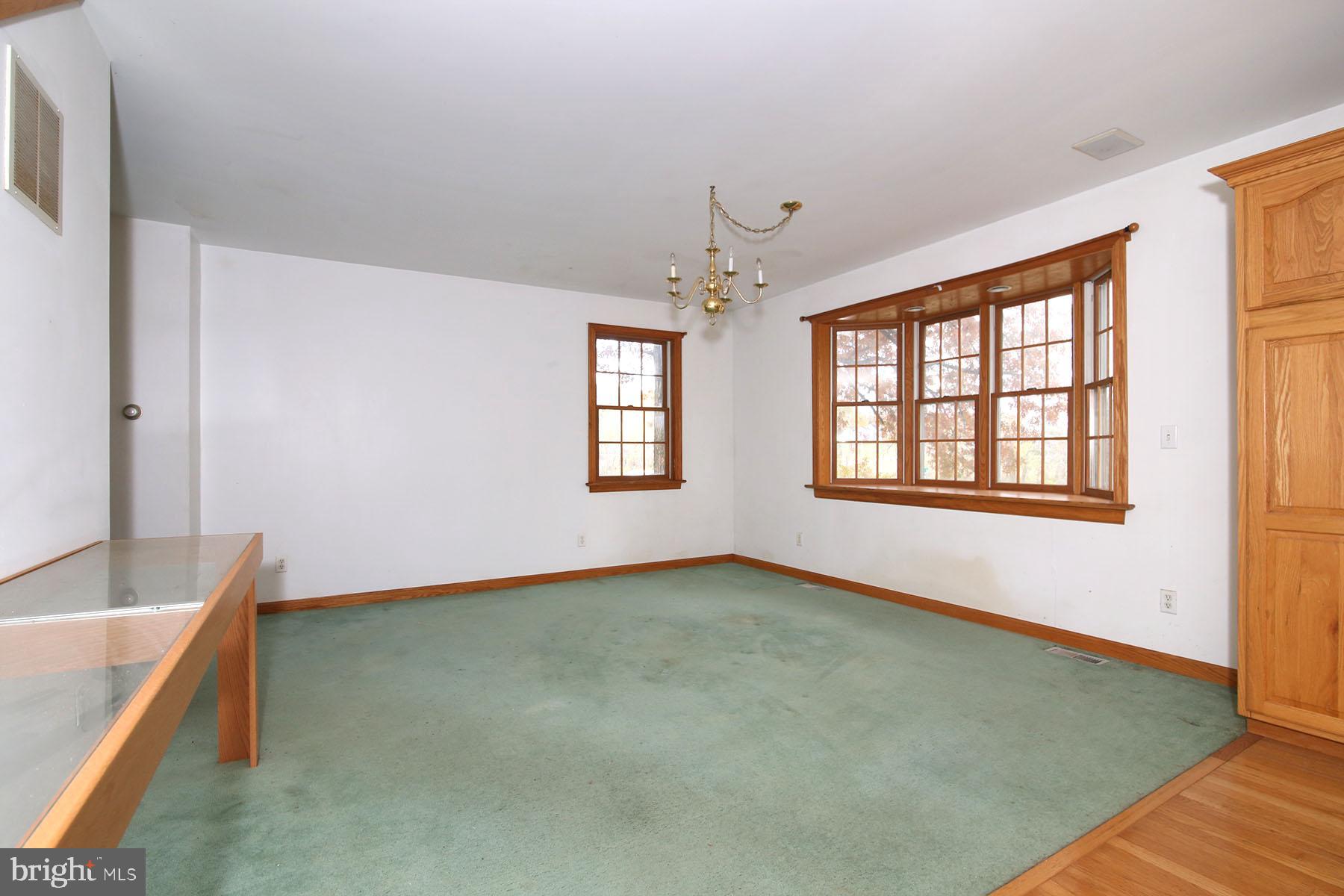 HILLTOP ESTATES AREA - Residential