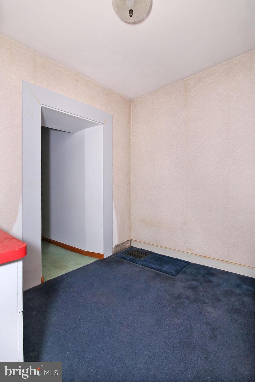 HILLTOP ESTATES AREA - Residential