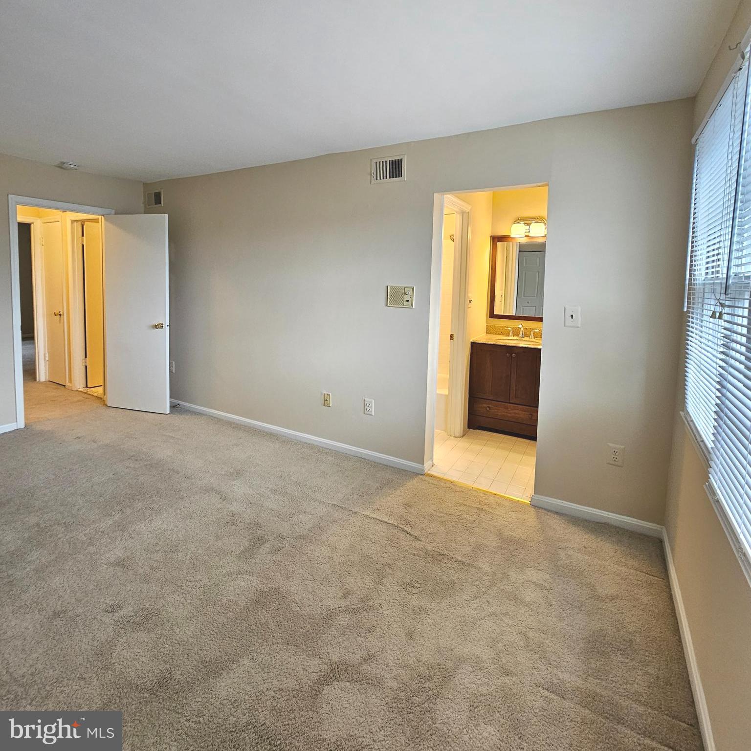 PINECREST HEIGHTS - Residential Lease