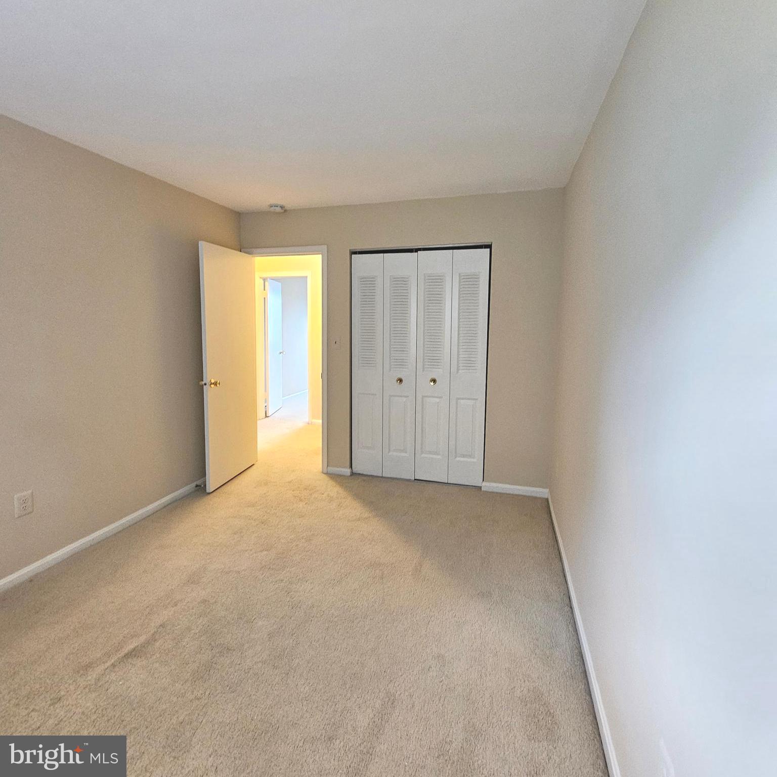 PINECREST HEIGHTS - Residential Lease