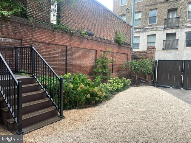 MOUNT VERNON - Residential