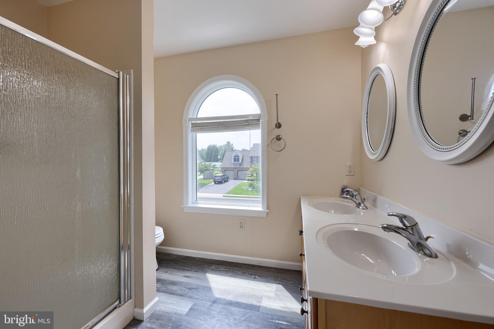 OREGON POINTE - Residential