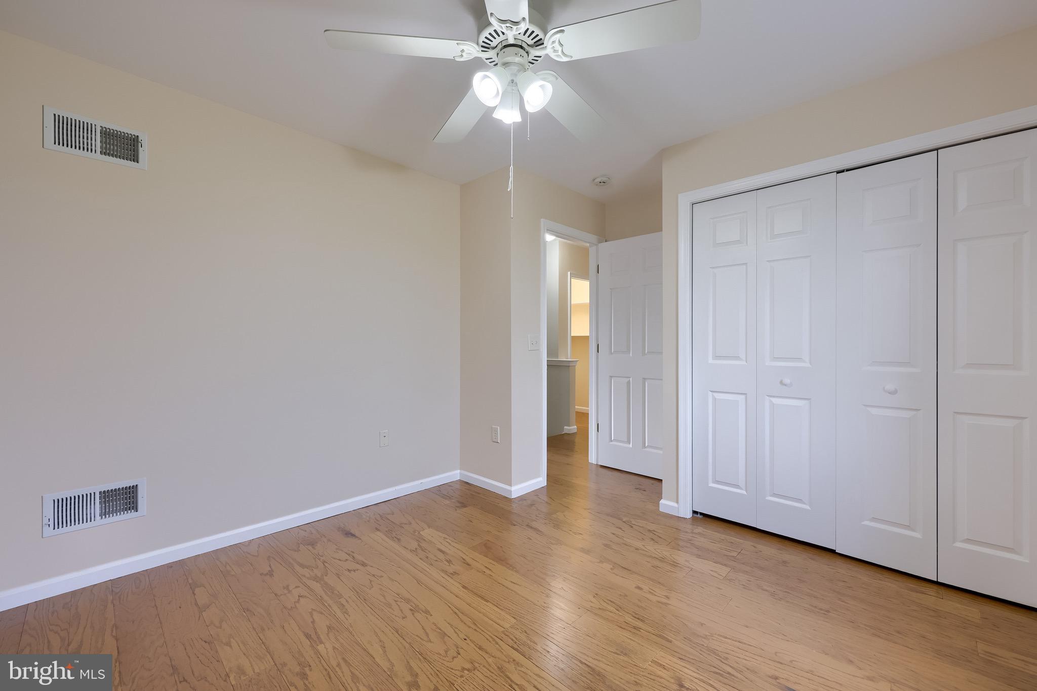 OREGON POINTE - Residential