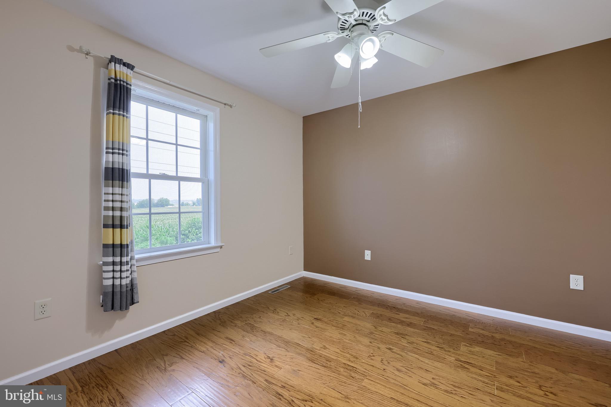 OREGON POINTE - Residential