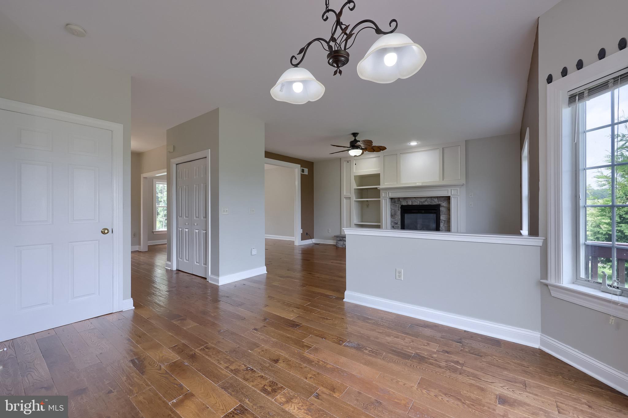 OREGON POINTE - Residential