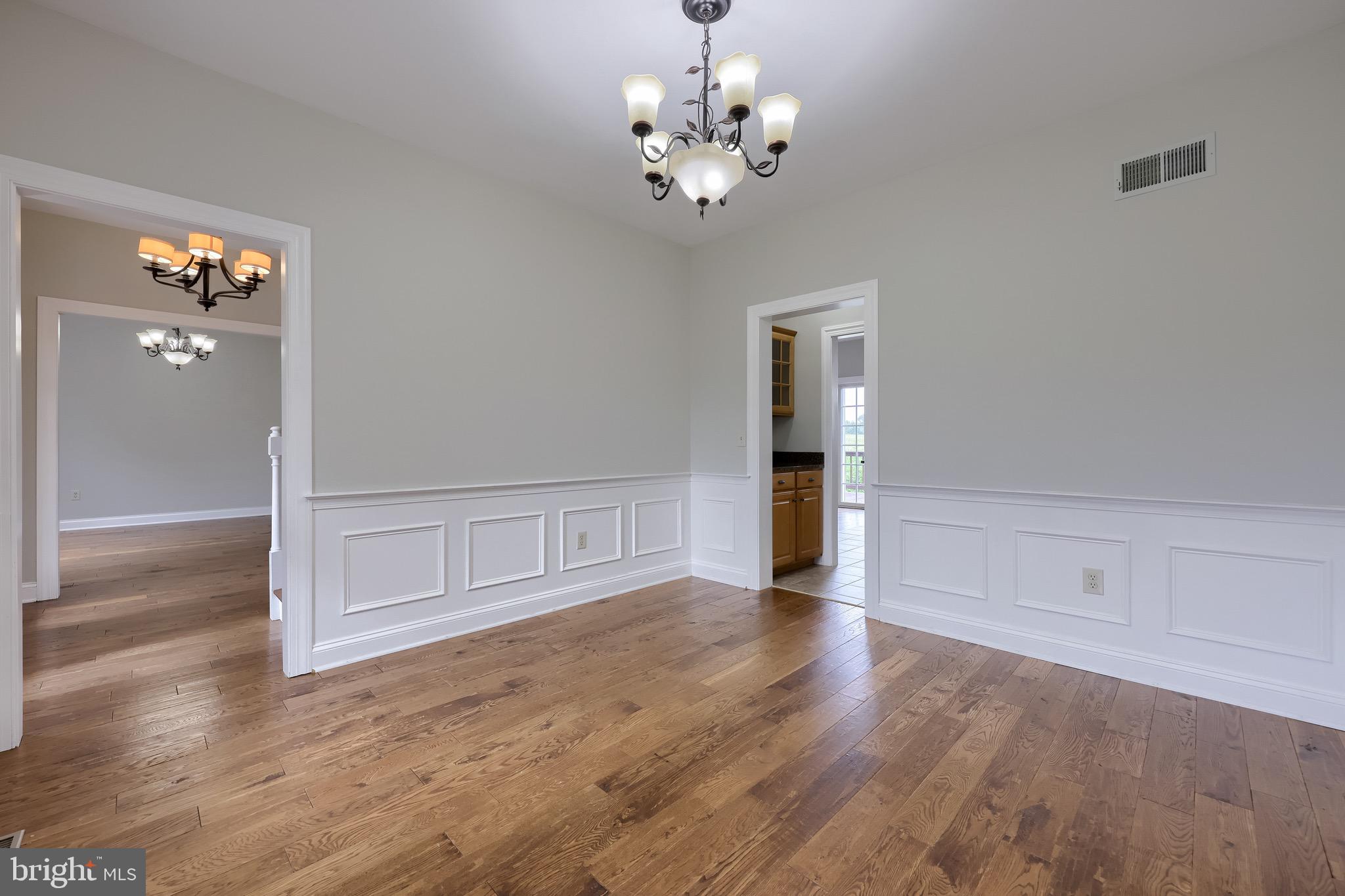 OREGON POINTE - Residential