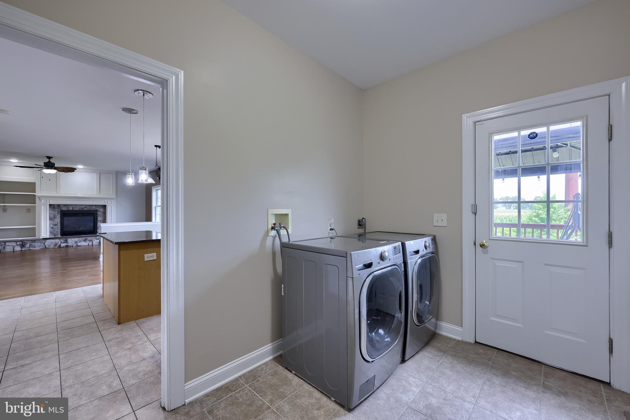 OREGON POINTE - Residential