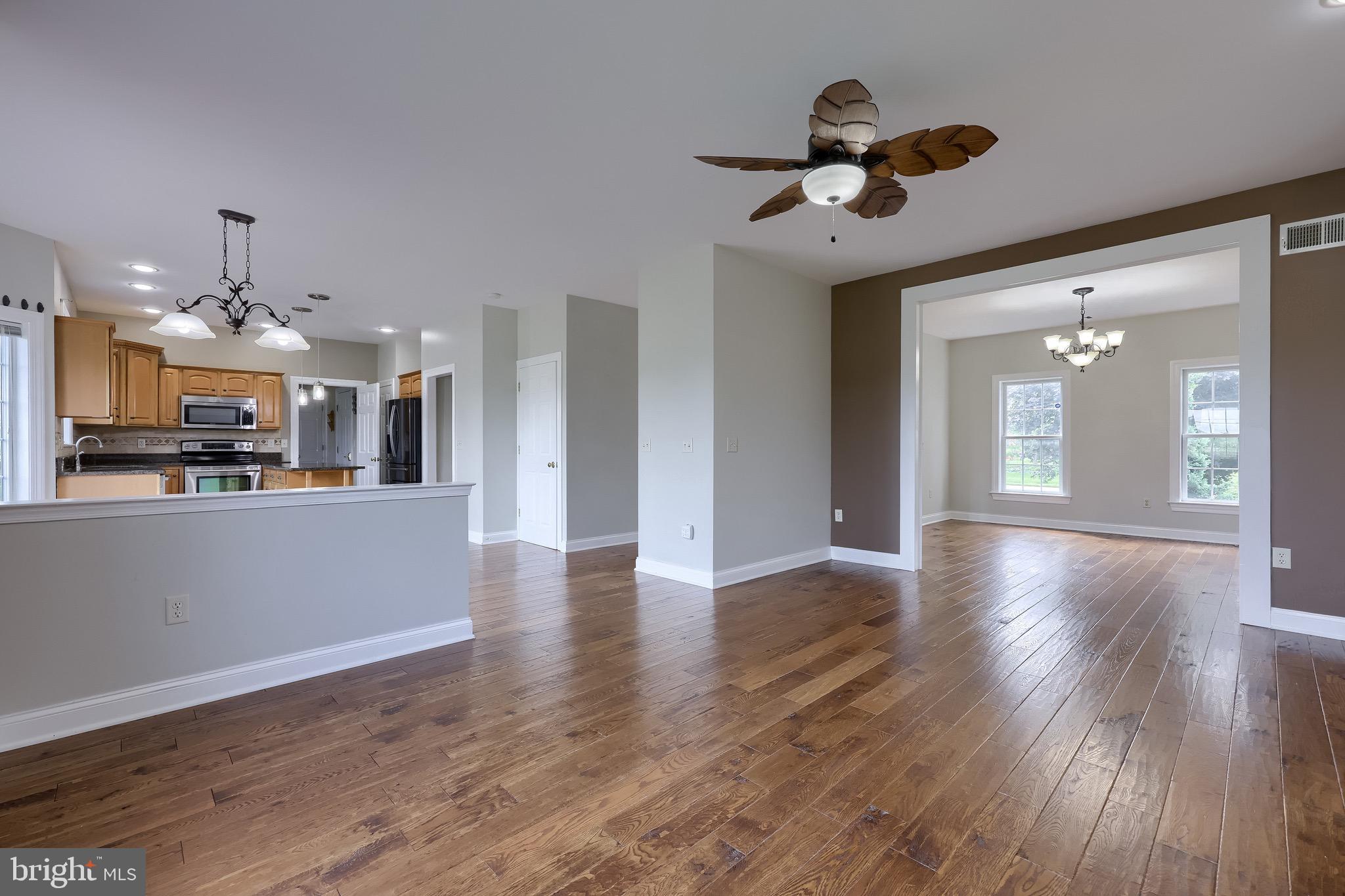 OREGON POINTE - Residential