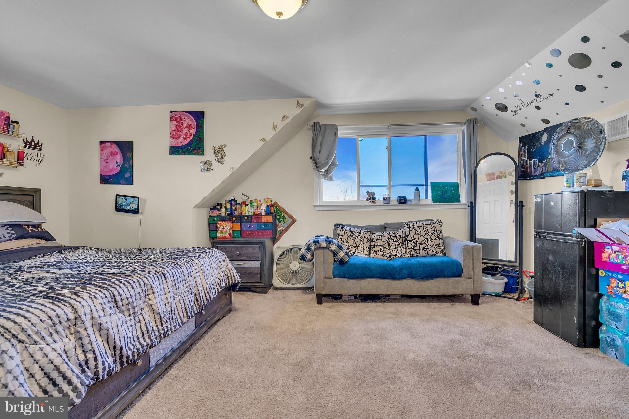 BELMONT HILLS - Residential