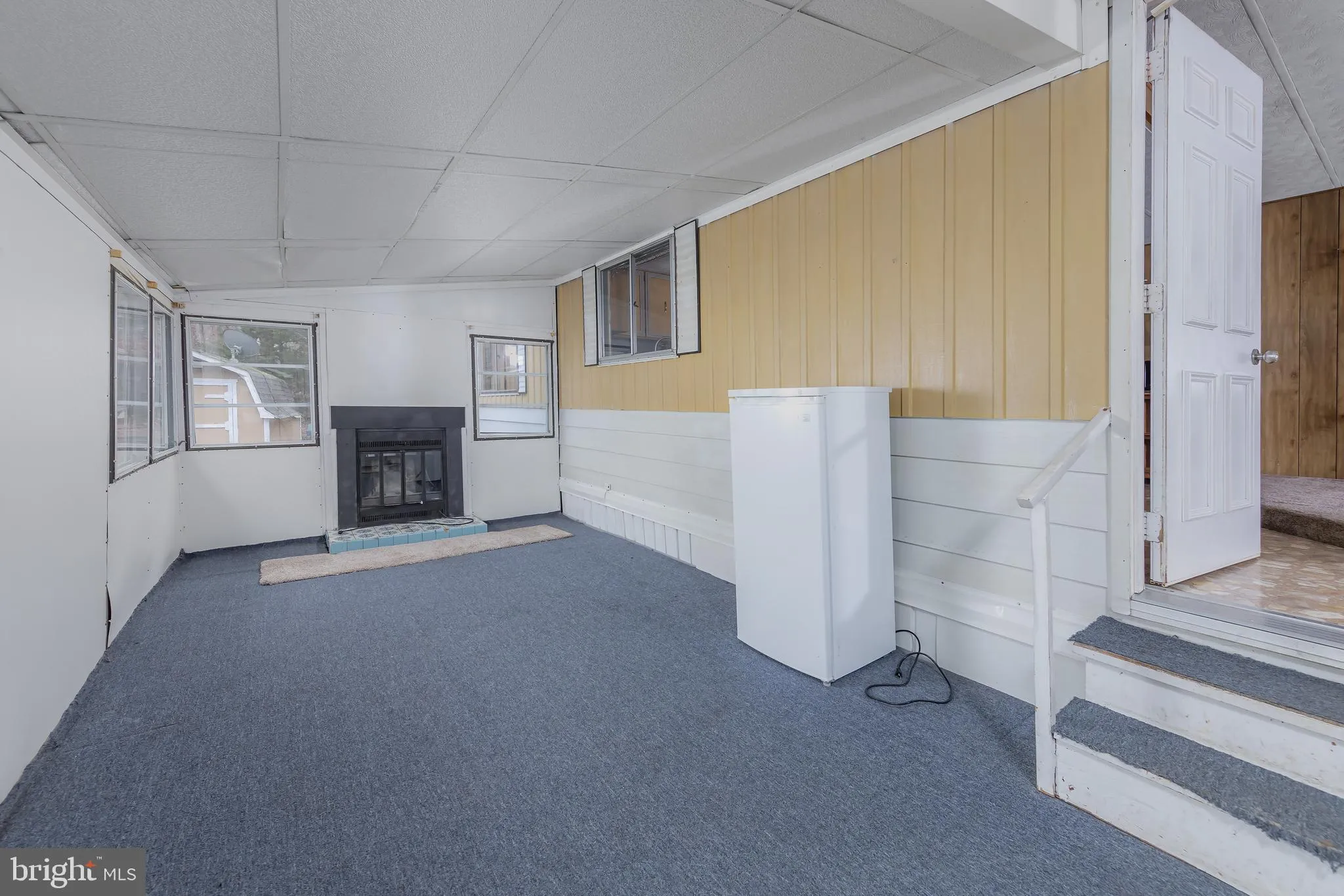 Vineland, New Jersey 08360, United States, 2 Bedrooms Bedrooms, ,1 BathroomBathrooms,Residential,Pending,9112