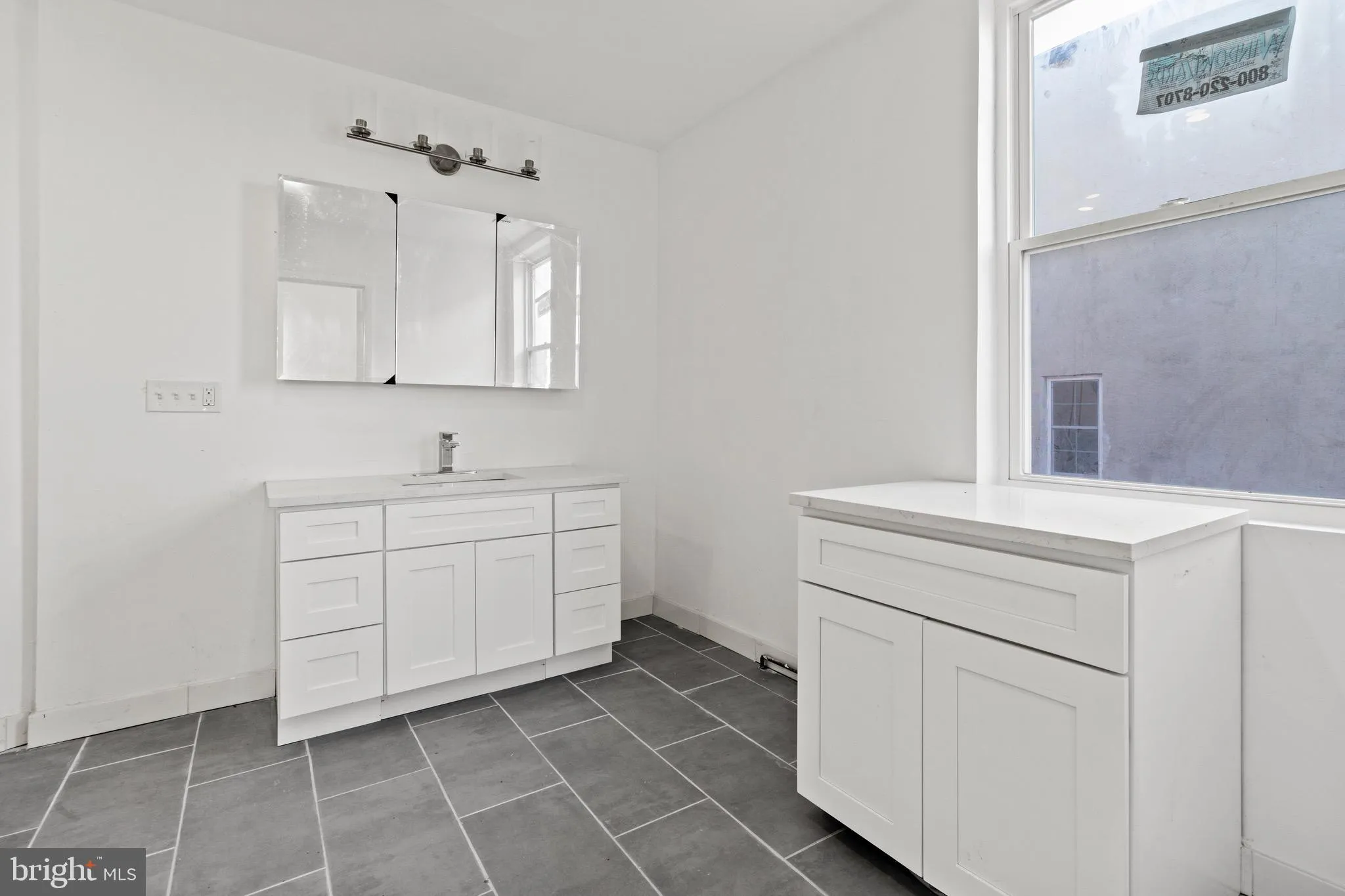 Philadelphia, Pennsylvania 19145, United States, 2 Bedrooms Bedrooms, ,2 BathroomsBathrooms,Residential,Active,86213