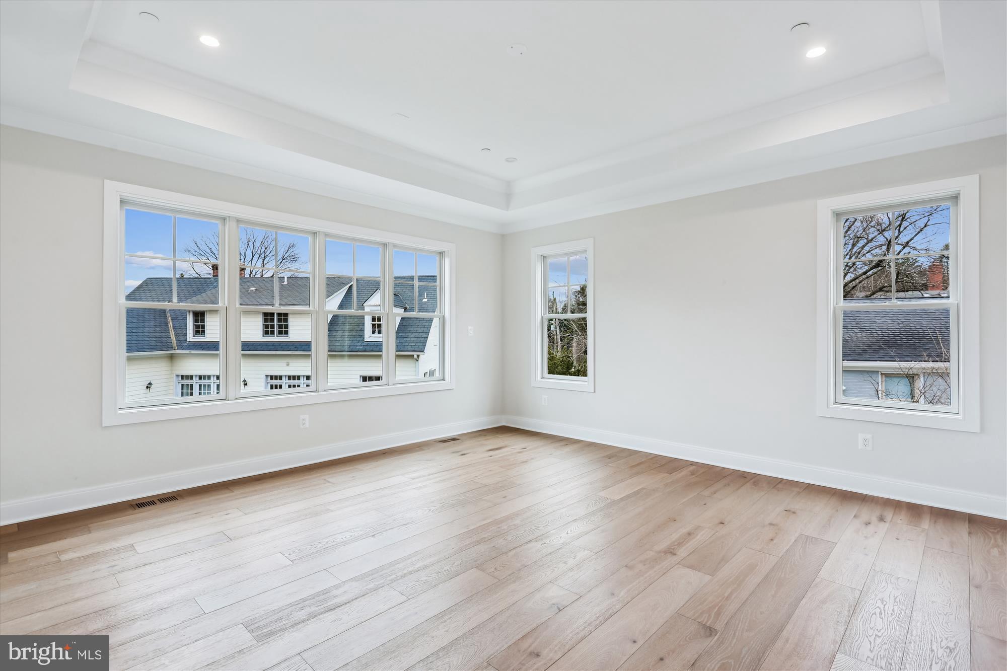 PINEHURST VILLAGE - Residential