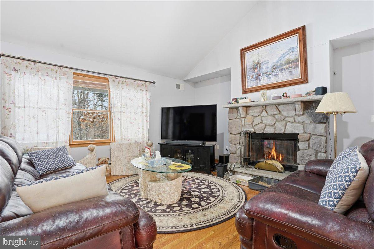 VALLEY VIEW ESTATES - Residential