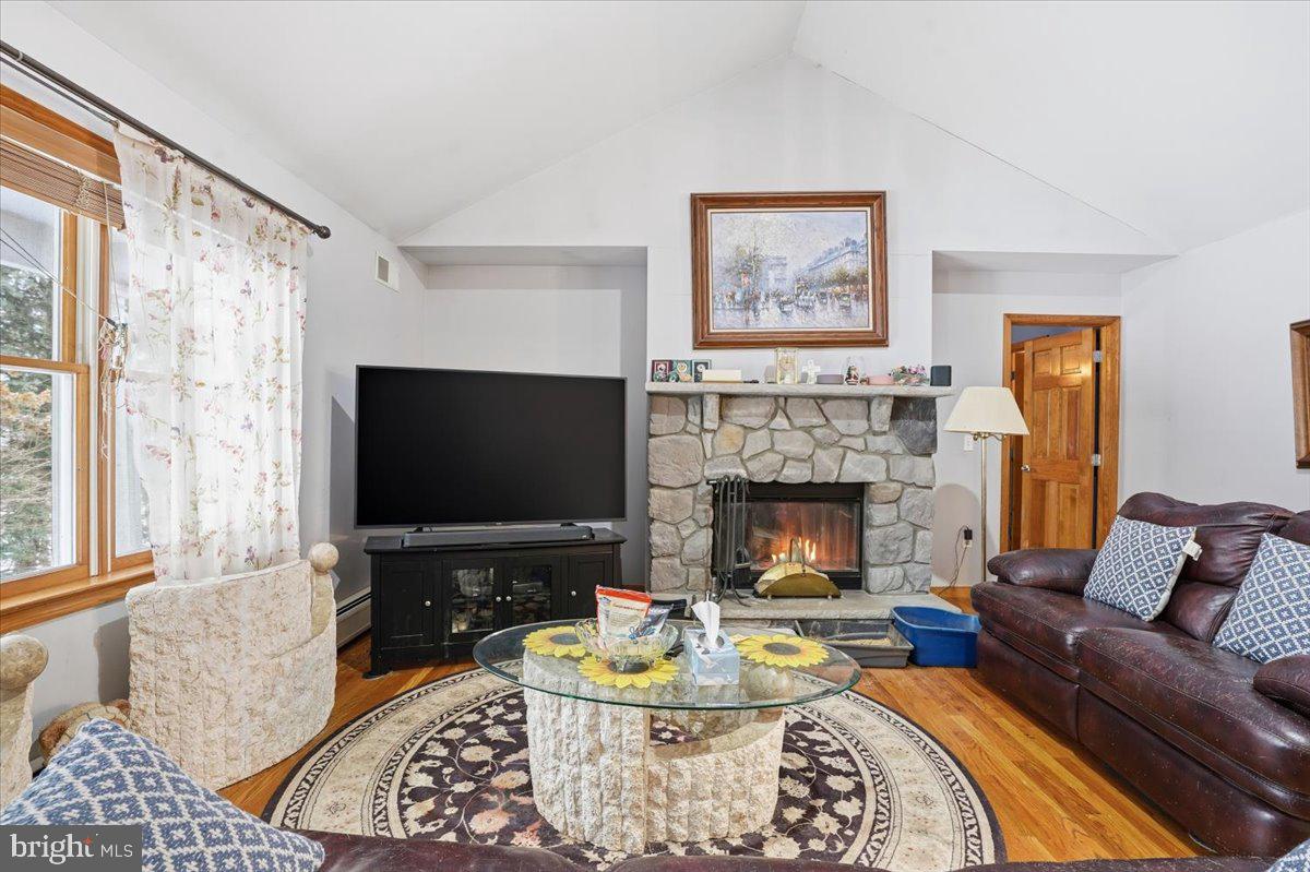 VALLEY VIEW ESTATES - Residential