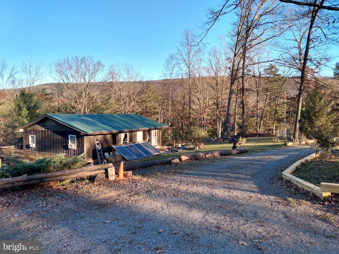 SHORT MOUNTAIN ESTATES - Residential