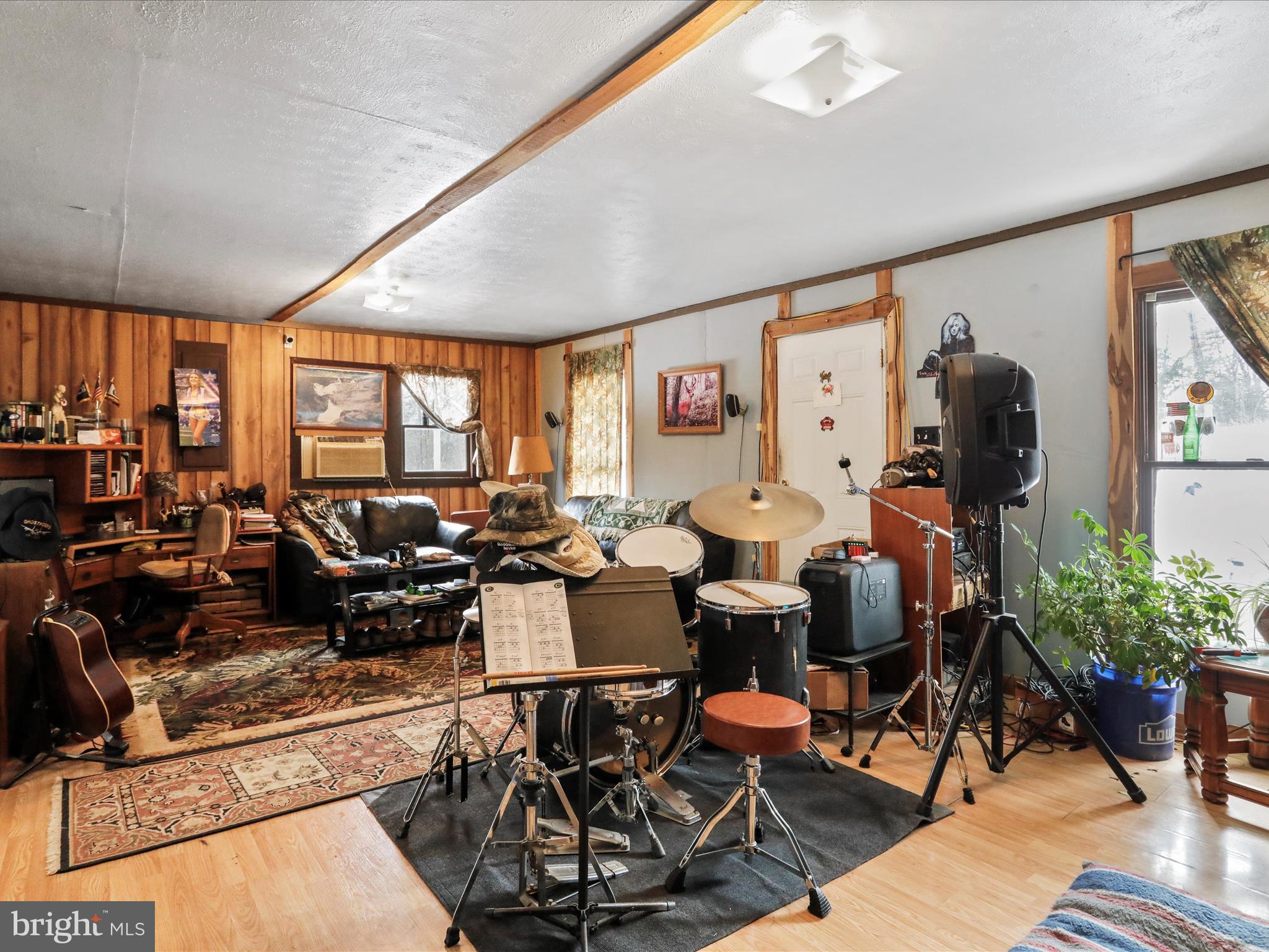 SHORT MOUNTAIN ESTATES - Residential