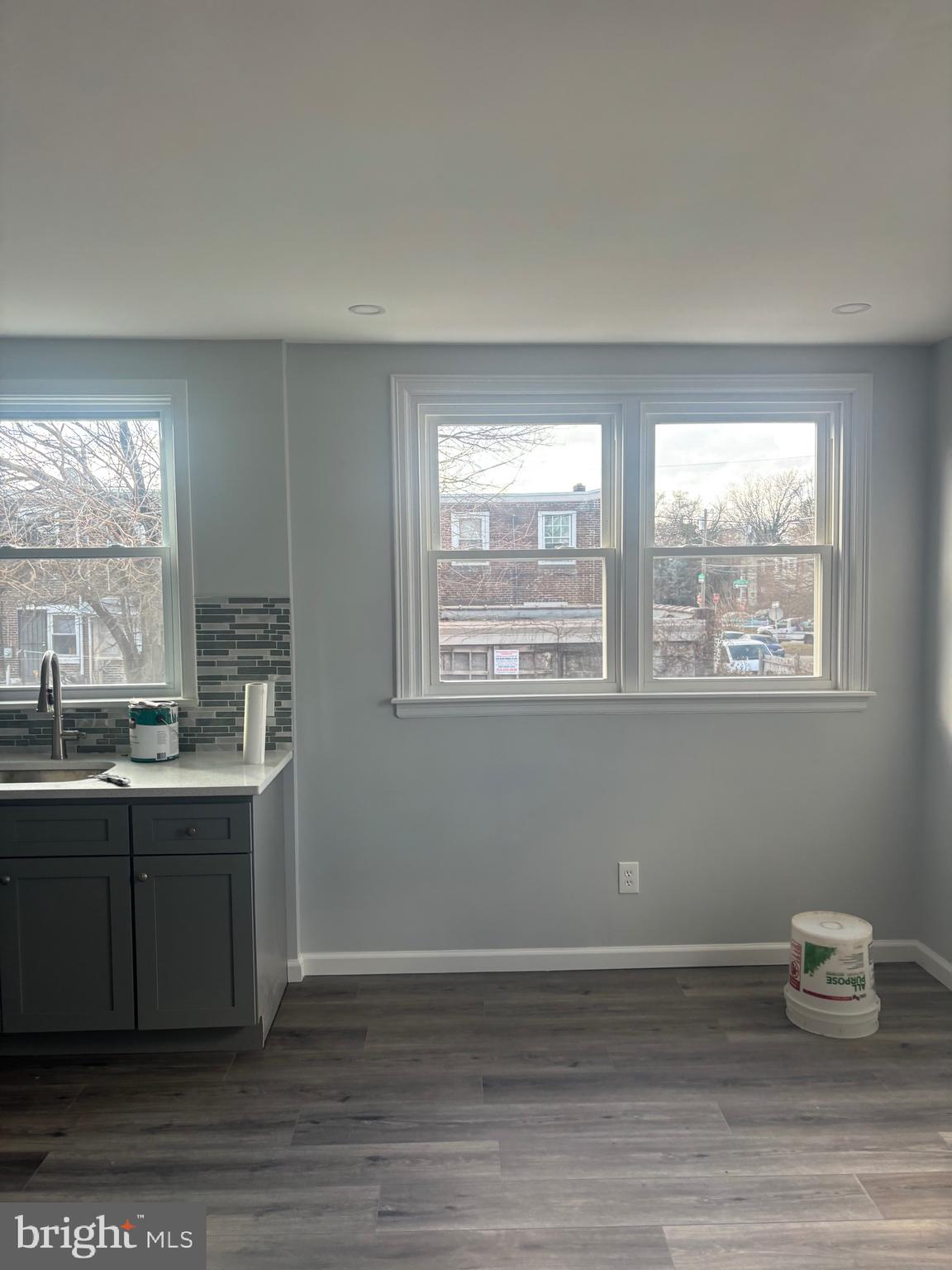 FRANKFORD - Residential