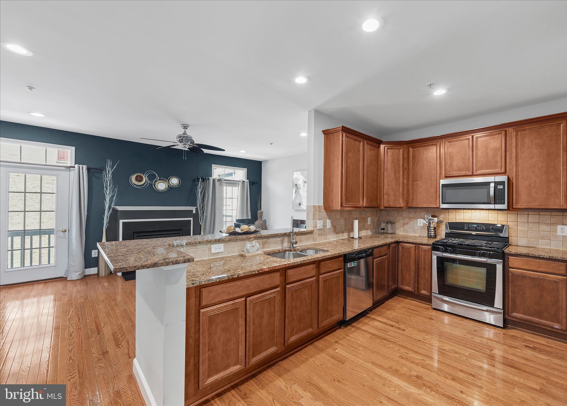 SUMMERFIELD - Residential
